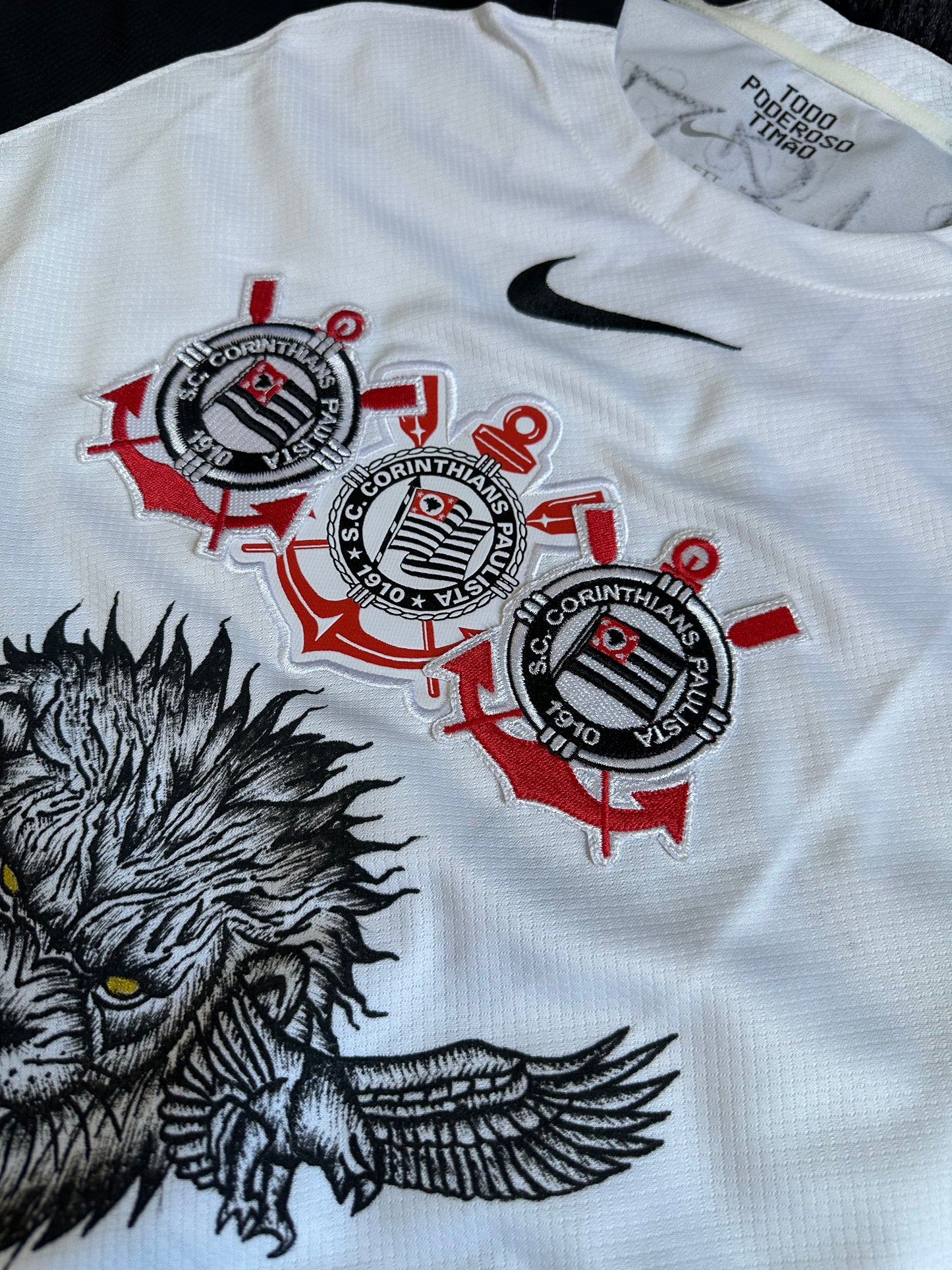 Heart of lion Memphis depay exclusive